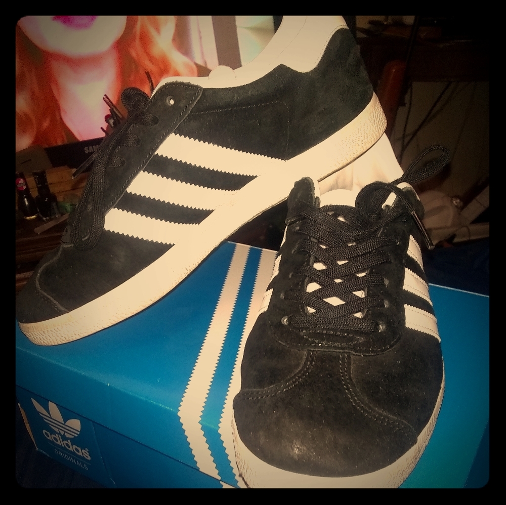 Womens black Adidas sneakers